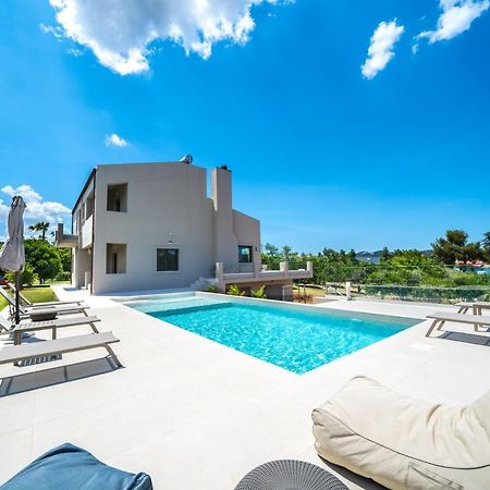 Villa Florentina ✩ Private Pool ✩ Bbq ✩ 7 Guests Alikianos Dış mekan fotoğraf